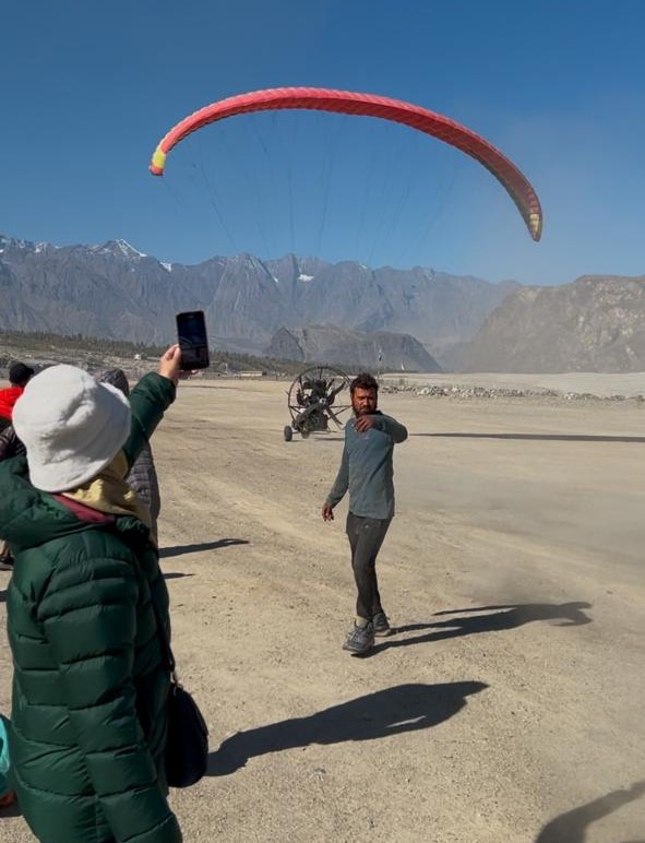 Paragliding At Skardu