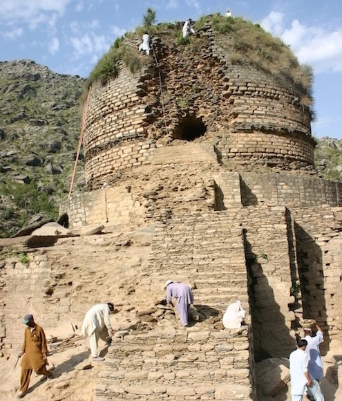 Amluk Dara Stupa-min