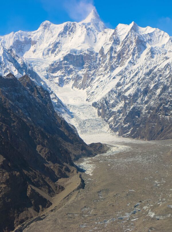 Ghulkin_Glacier-min