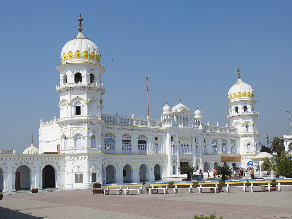 Gurdwara Janam Asthan Guru Nanak Dev-min