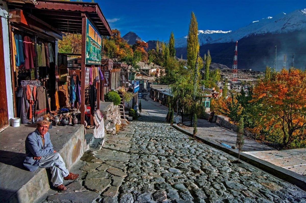 Karimabad-min