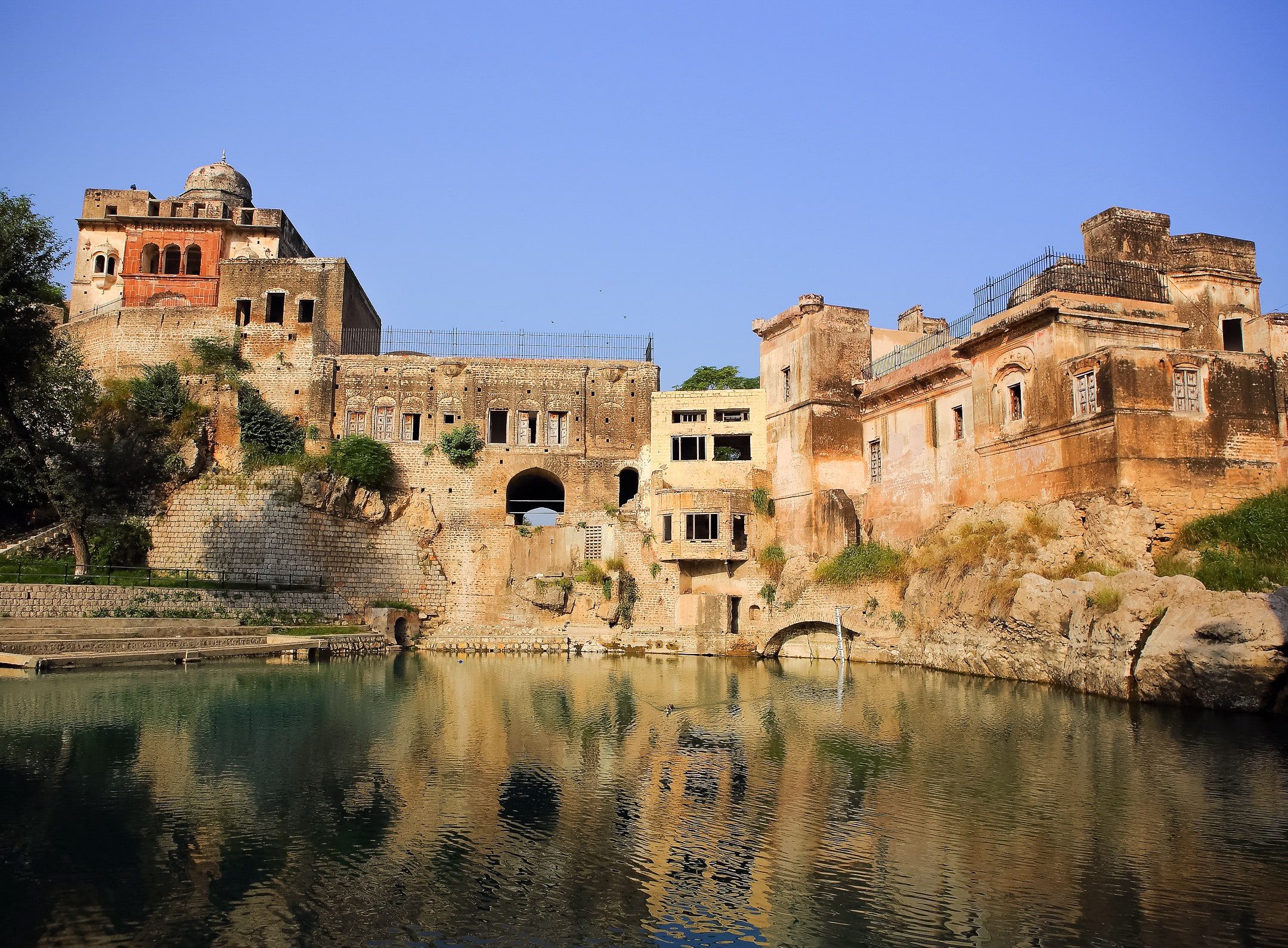 Katas_Raj_Temples_2-min