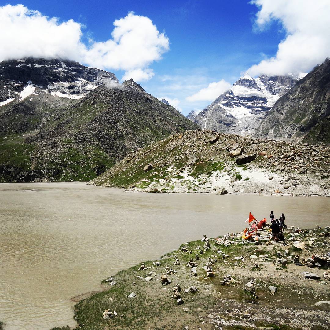 Mantalai Lake-min