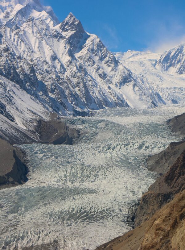 Passu_Glacier-min
